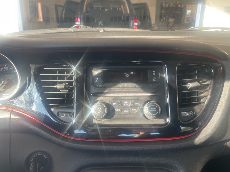 Dodge Dart 4dr Sdn SXT *Ltd Avail* 2016 Dodge Dart 4dr Sdn SXT *Ltd Avail* 2016