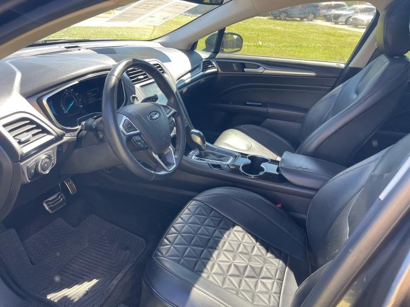 Ford Fusion Titanium 2015