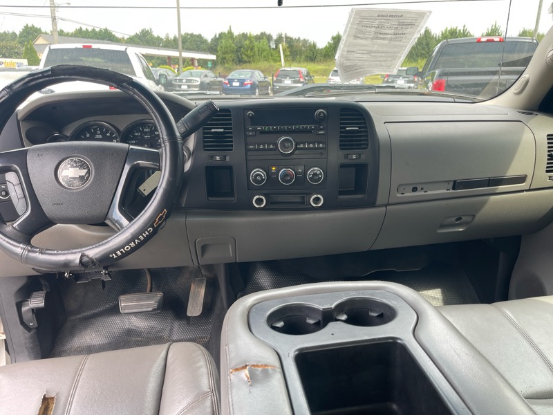 Chevrolet Silverado 2500HD 2WD Crew Cab 153" Work Truck 2008