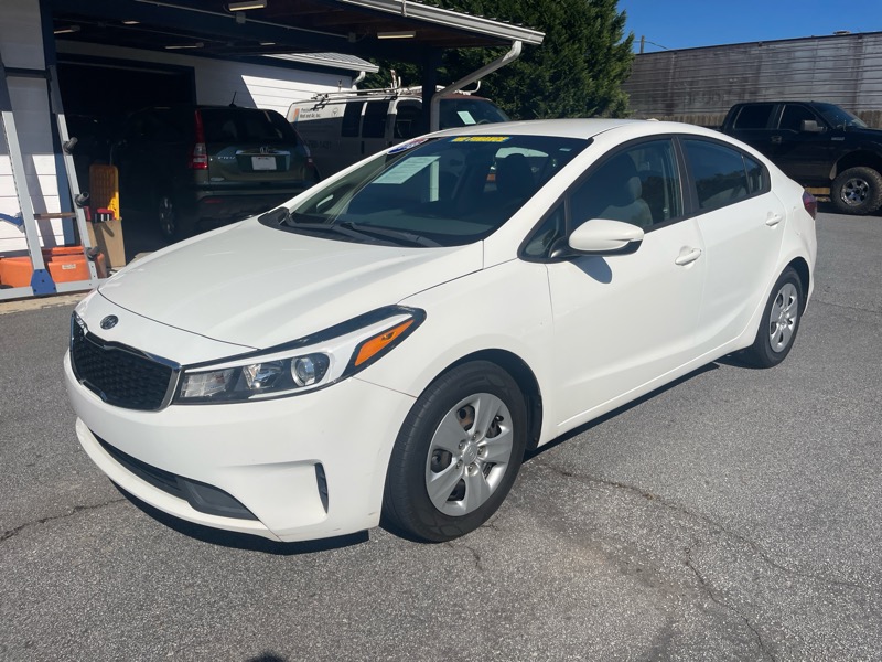 Kia Forte LX Auto 2018 Kia Forte LX Auto 2018