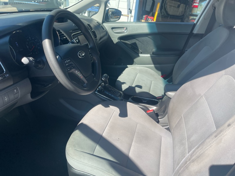 Kia Forte LX Auto 2018 Kia Forte LX Auto 2018