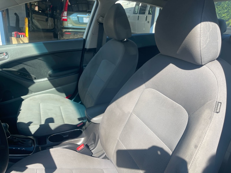 Kia Forte LX Auto 2018 Kia Forte LX Auto 2018