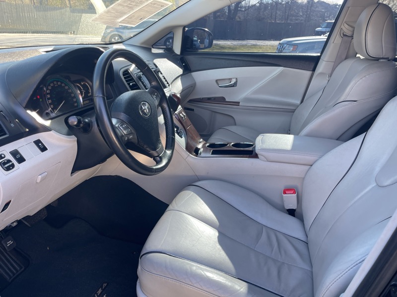 Toyota Venza 4dr Wgn V6 FWD (Natl) 2009