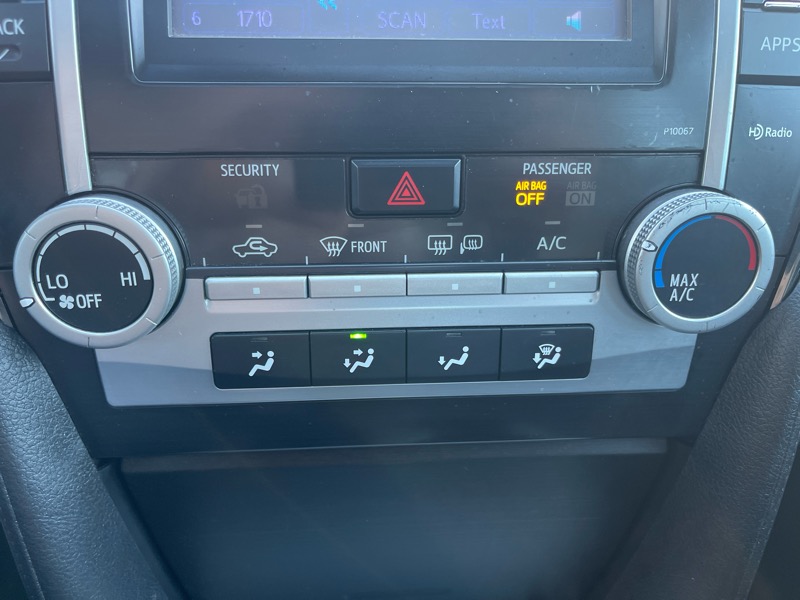 Toyota Camry SE 2012