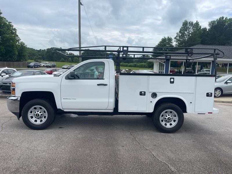Chevrolet Silverado 2500HD 2WD Reg Cab 133.6" Work Truck 2016