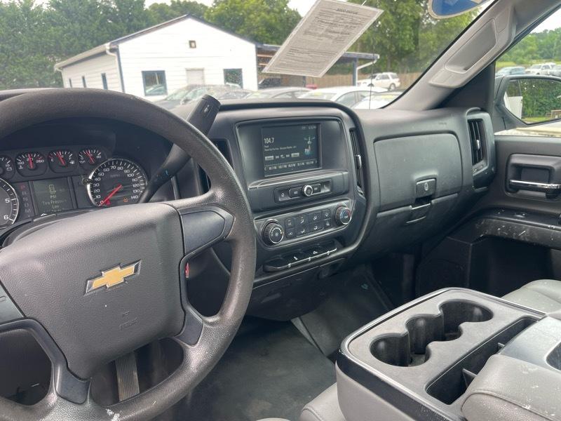 Chevrolet Silverado 2500HD 2WD Reg Cab 133.6" Work Truck 2016