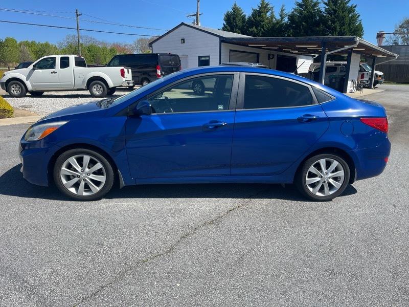 Hyundai Accent 4dr Sdn Auto GLS 2014