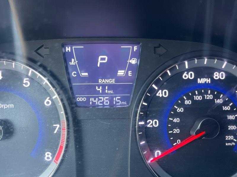 Hyundai Accent 4dr Sdn Auto GLS 2014