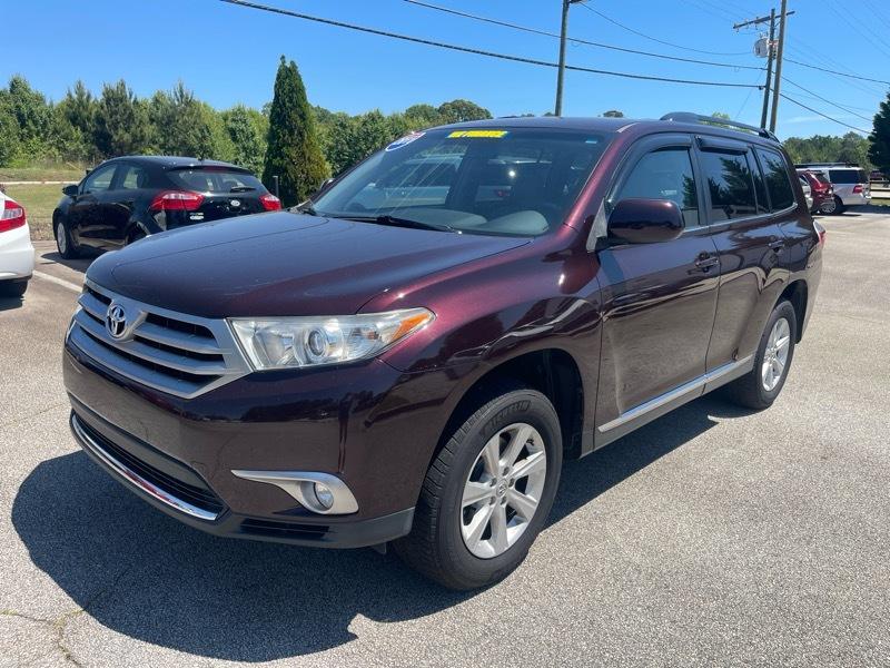 Toyota Highlander FWD 4dr V6 Base (Natl) 2011