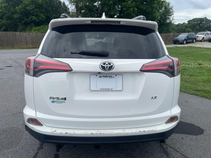 Toyota RAV4 FWD 4dr LE (Natl) 2016