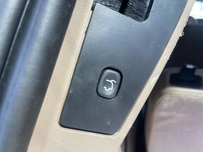 Chrysler Town & Country  2013