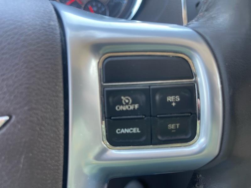 Chrysler Town & Country  2013