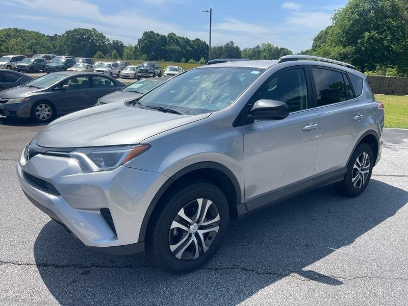 Toyota RAV4 FWD 4dr LE (Natl) 2016