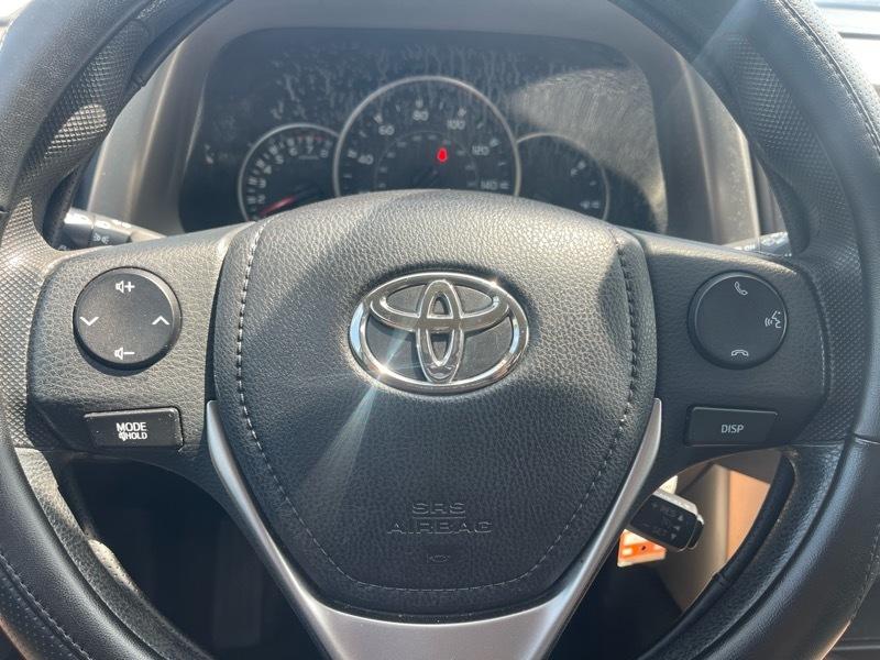 Toyota RAV4 FWD 4dr LE (Natl) 2016