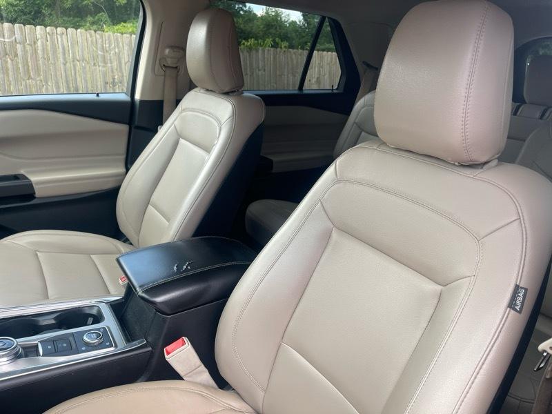 Ford Explorer XLT 4WD 2020