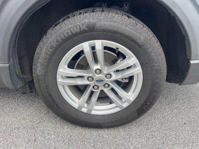 Ford Explorer XLT 4WD 2020