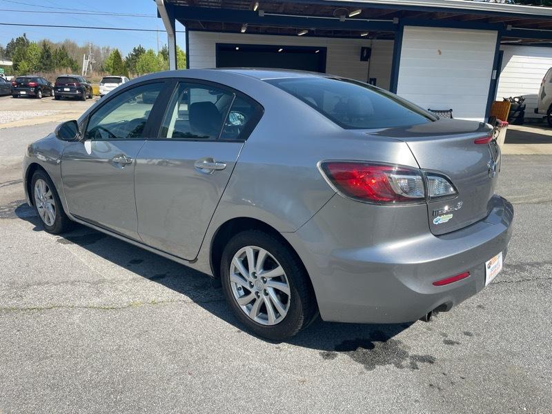 Mazda MAZDA3 4dr Sdn Auto i Touring 2012