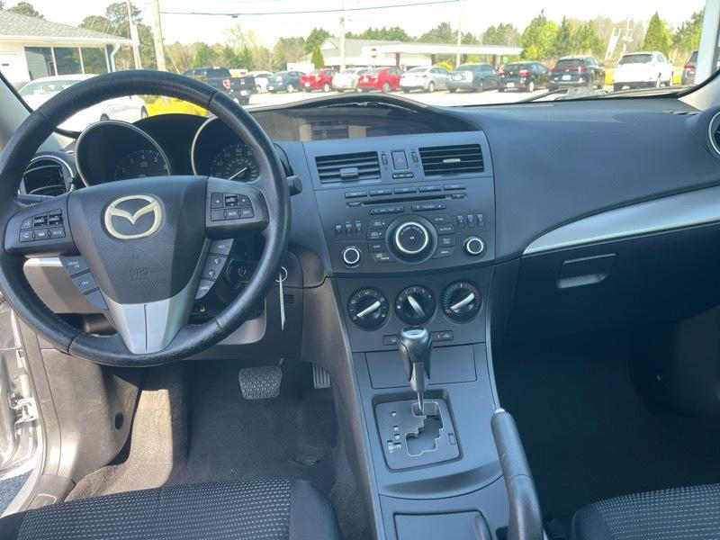 Mazda MAZDA3 4dr Sdn Auto i Touring 2012