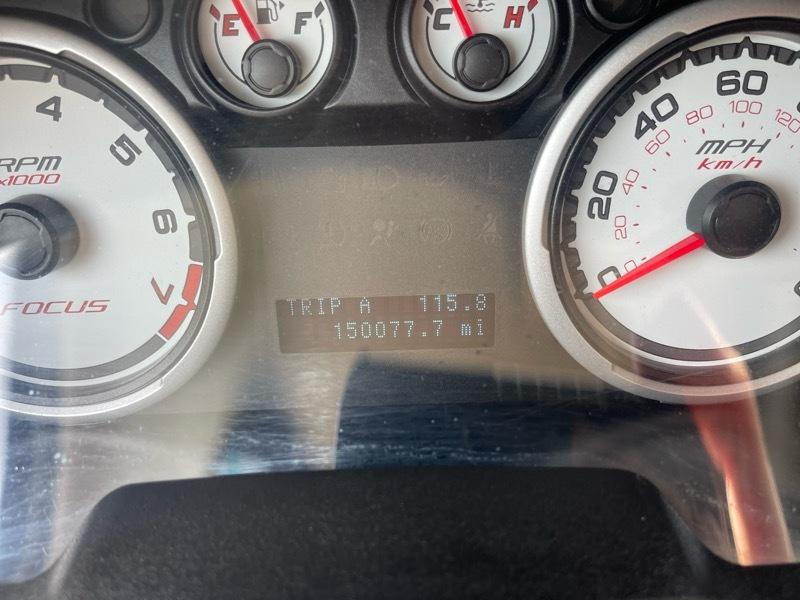Ford Focus 4dr Sdn SES 2008