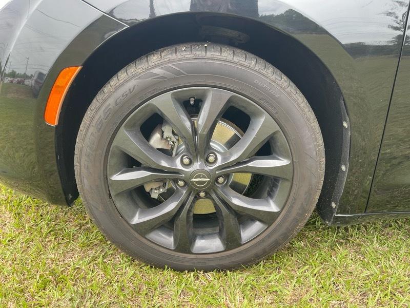 Chrysler Pacifica Touring Plus FWD 2019