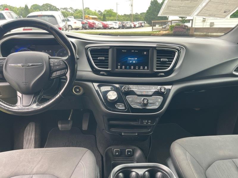 Chrysler Pacifica Touring Plus FWD 2019