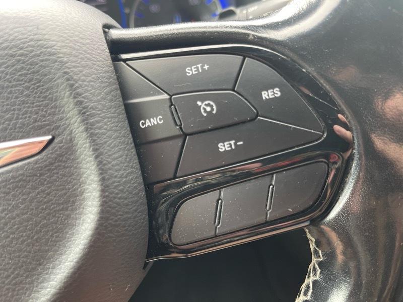 Chrysler Pacifica Touring Plus FWD 2019