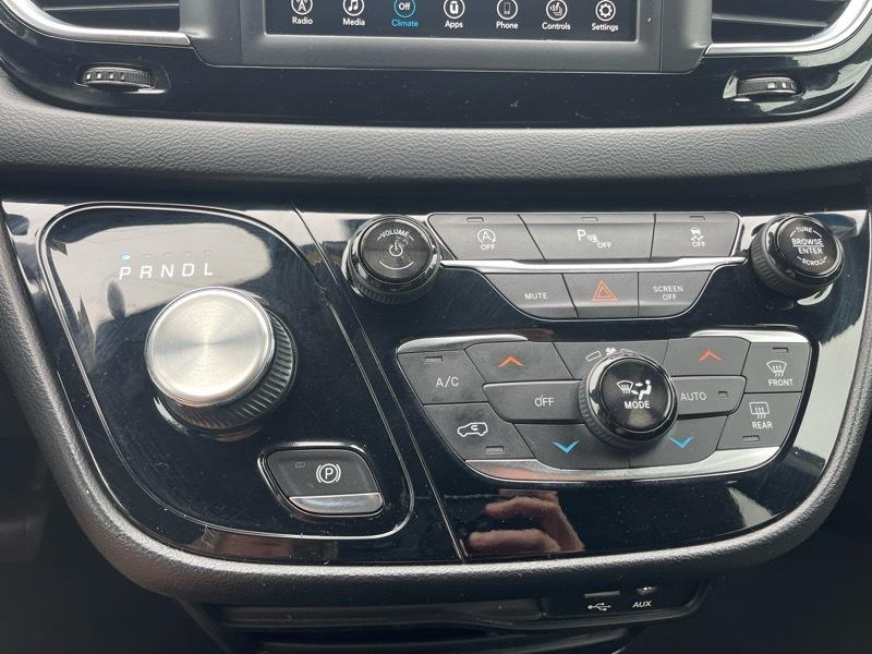 Chrysler Pacifica Touring Plus FWD 2019