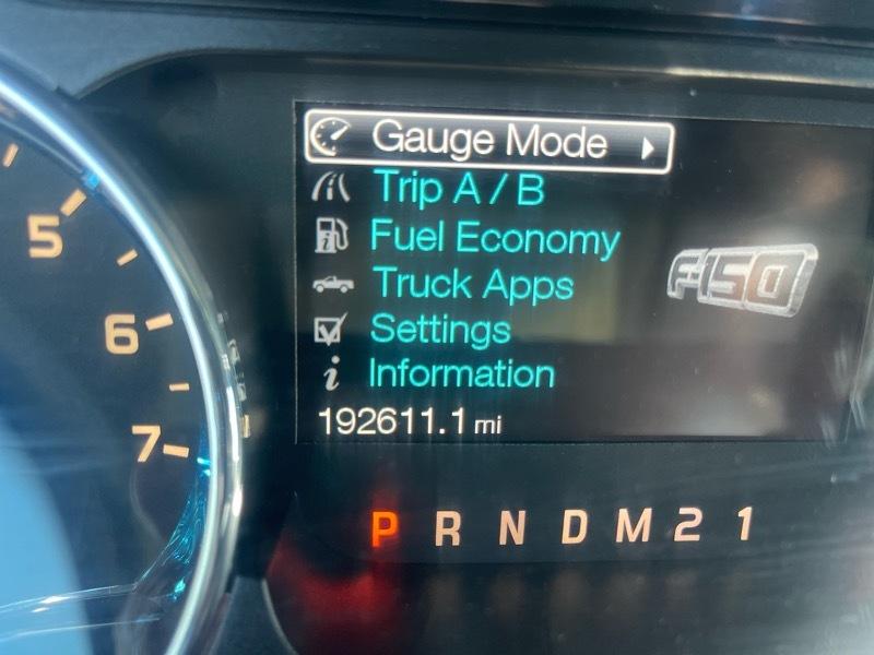 Ford F-150 2WD SuperCrew 145" Platinum 2011