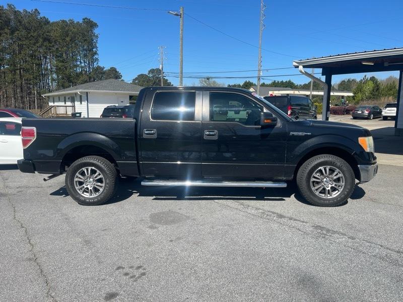 Ford F-150 2WD SuperCrew 145" Platinum 2011