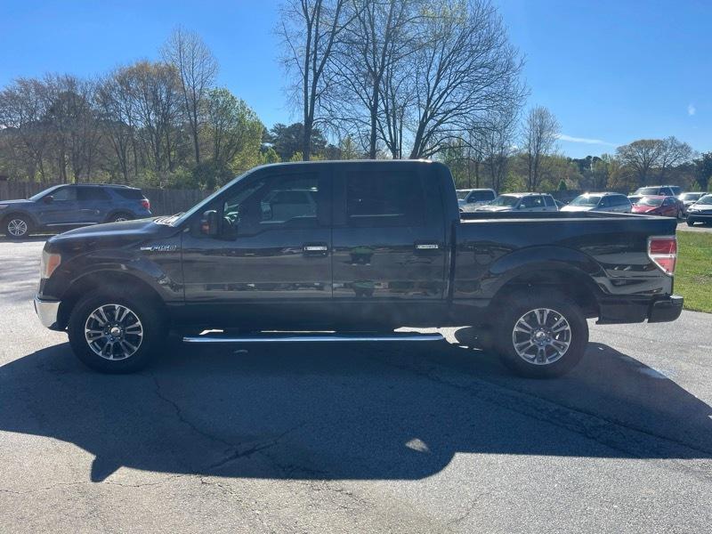 Ford F-150 2WD SuperCrew 145" Platinum 2011
