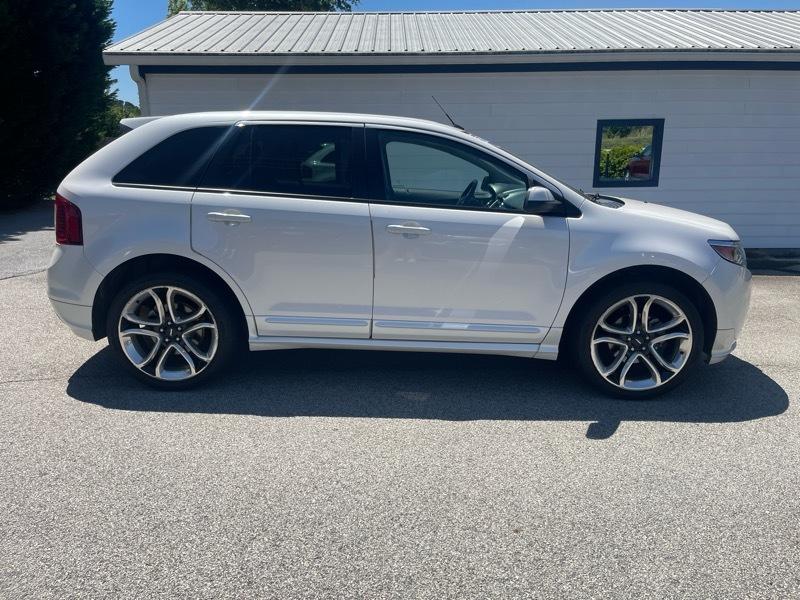 Ford Edge 4dr Sport FWD 2013