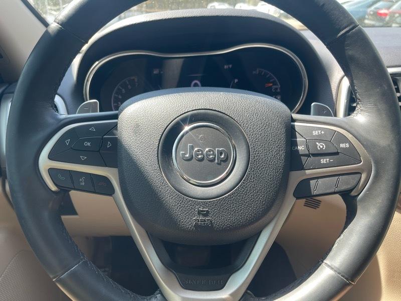 Jeep Grand Cherokee Laredo 4x2 2017