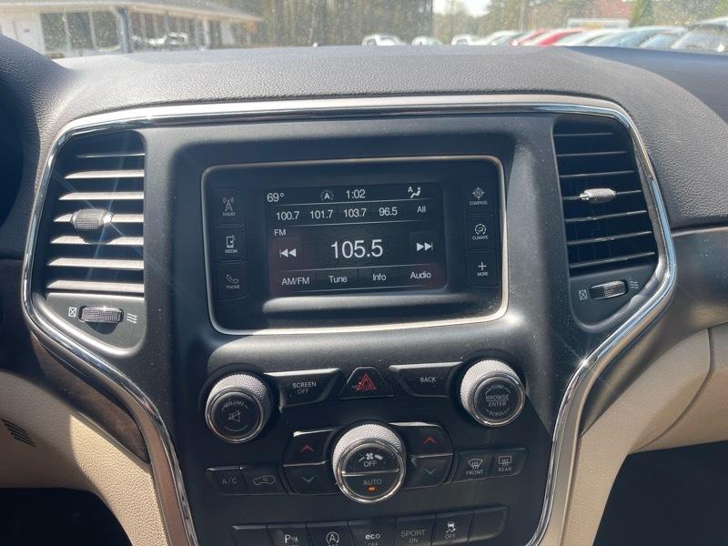 Jeep Grand Cherokee Laredo 4x2 2017