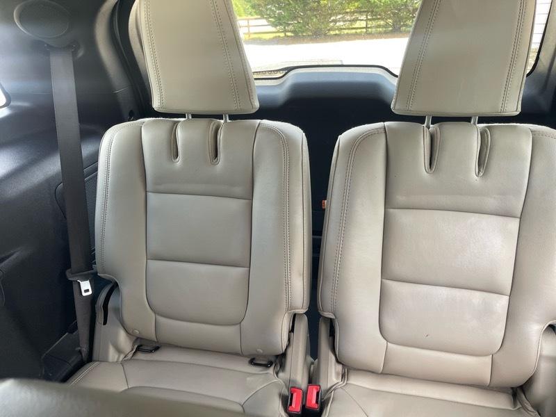 Ford Explorer FWD 4dr Limited 2012