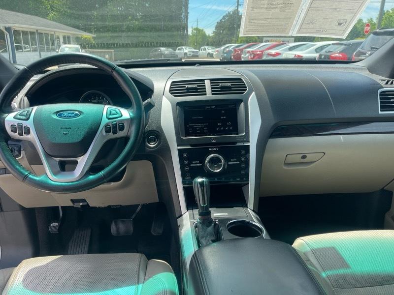 Ford Explorer FWD 4dr Limited 2012