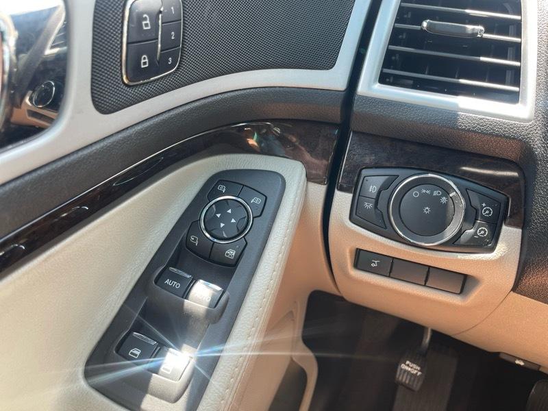 Ford Explorer FWD 4dr Limited 2012
