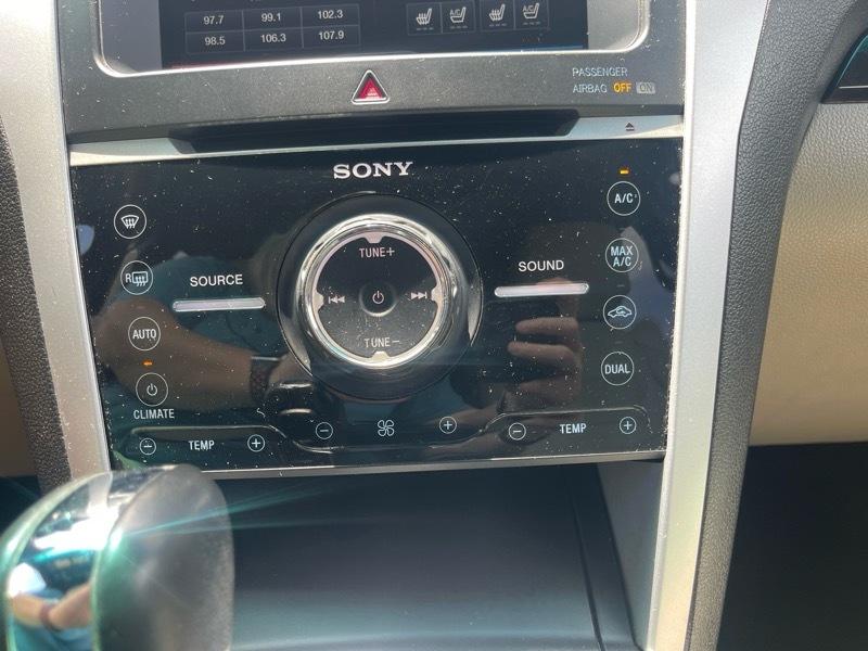 Ford Explorer FWD 4dr Limited 2012