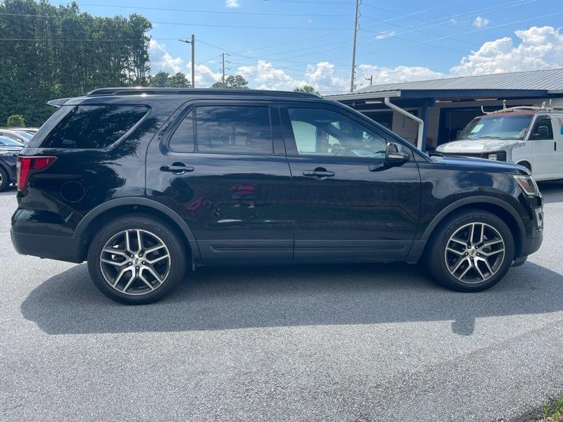 Ford Explorer Sport 4WD 2017
