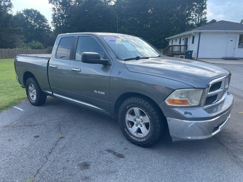Dodge Ram 1500 SLT 2WD 2010