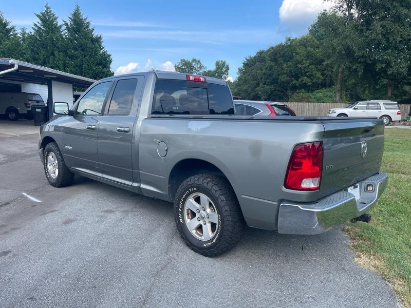 Dodge Ram 1500 SLT 2WD 2010