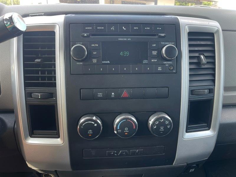 Dodge Ram 1500 SLT 2WD 2010