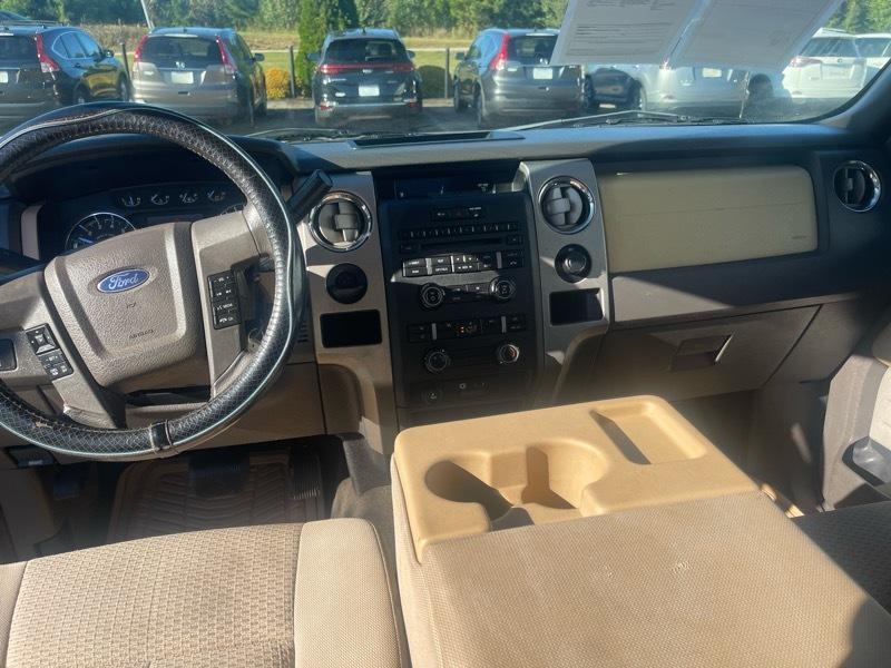 Ford F-150 2WD SuperCab 145" XLT 2011