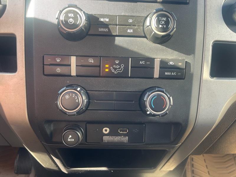 Ford F-150 2WD SuperCab 145" XLT 2011
