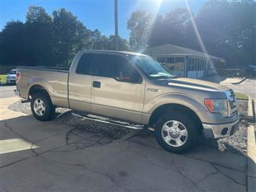 2011 Ford F-150 2WD SuperCab 145" XLT