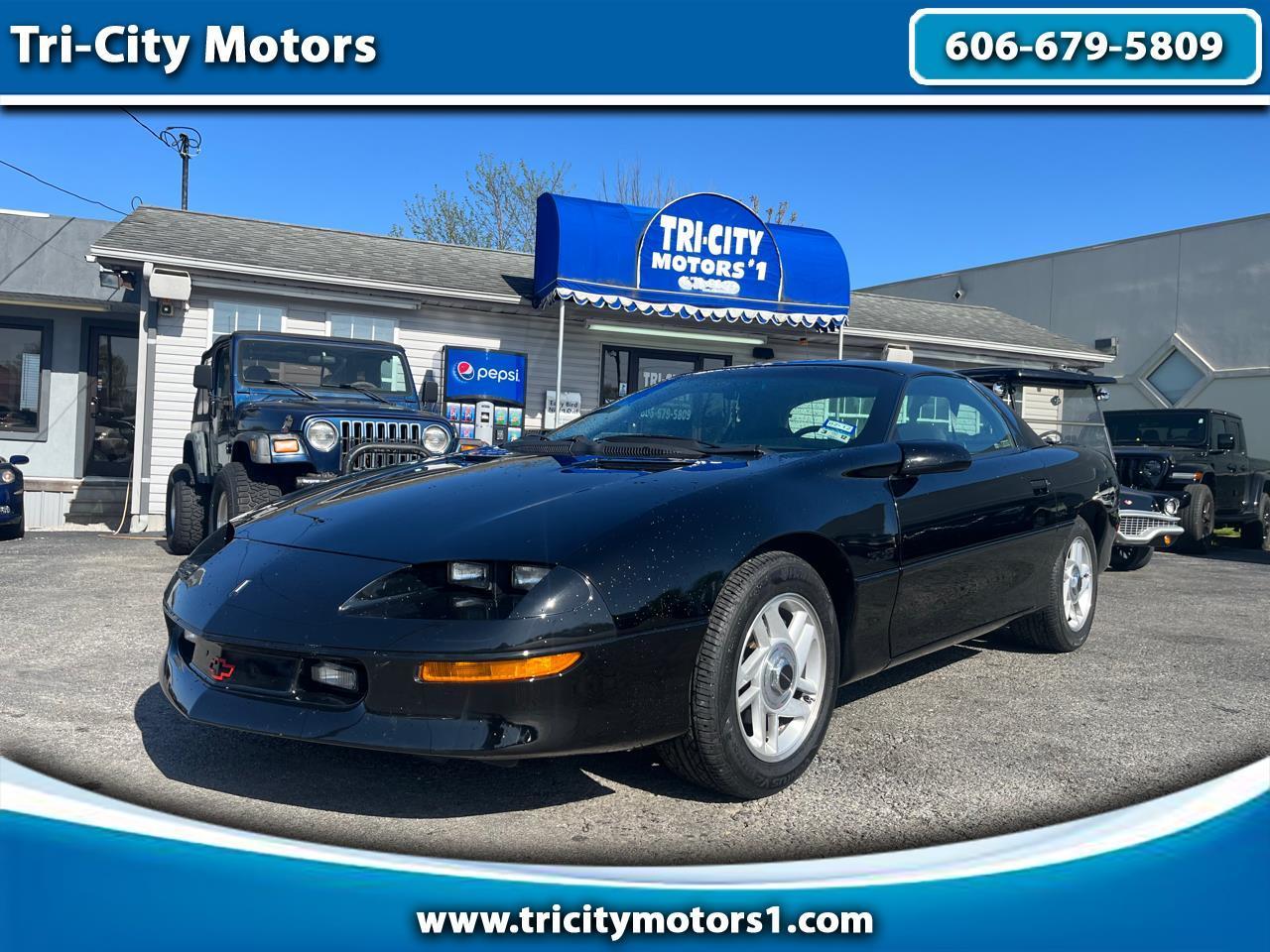 Descubrir 78+ imagen camaro v6 1995 Abzlocal.mx