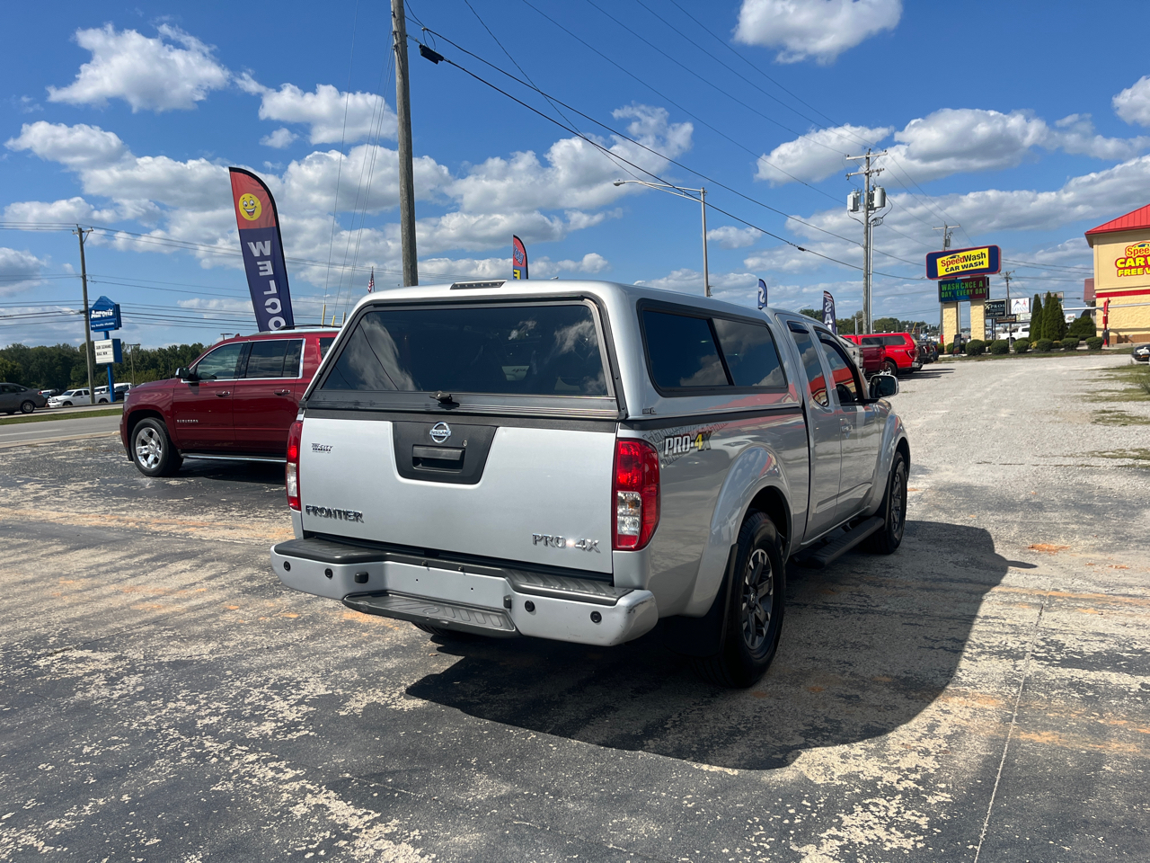 2016 Nissan Frontier King Cab PRO-4X photo 2