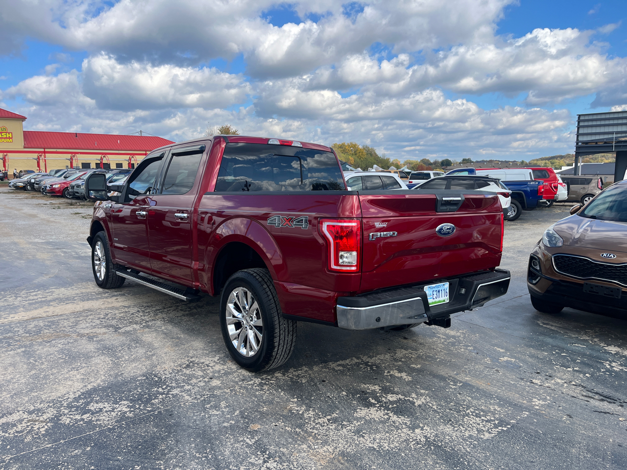 Ford F-150 4WD SuperCrew 145" XLT 2015 Ford F-150 4WD SuperCrew 145" XLT 2015