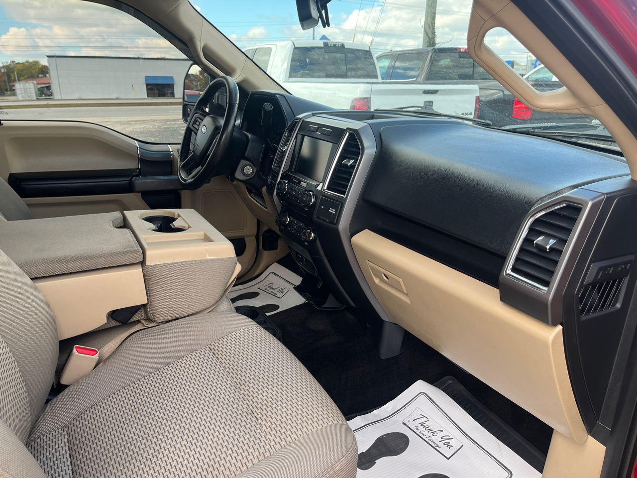 Ford F-150 4WD SuperCrew 145" XLT 2015 Ford F-150 4WD SuperCrew 145" XLT 2015