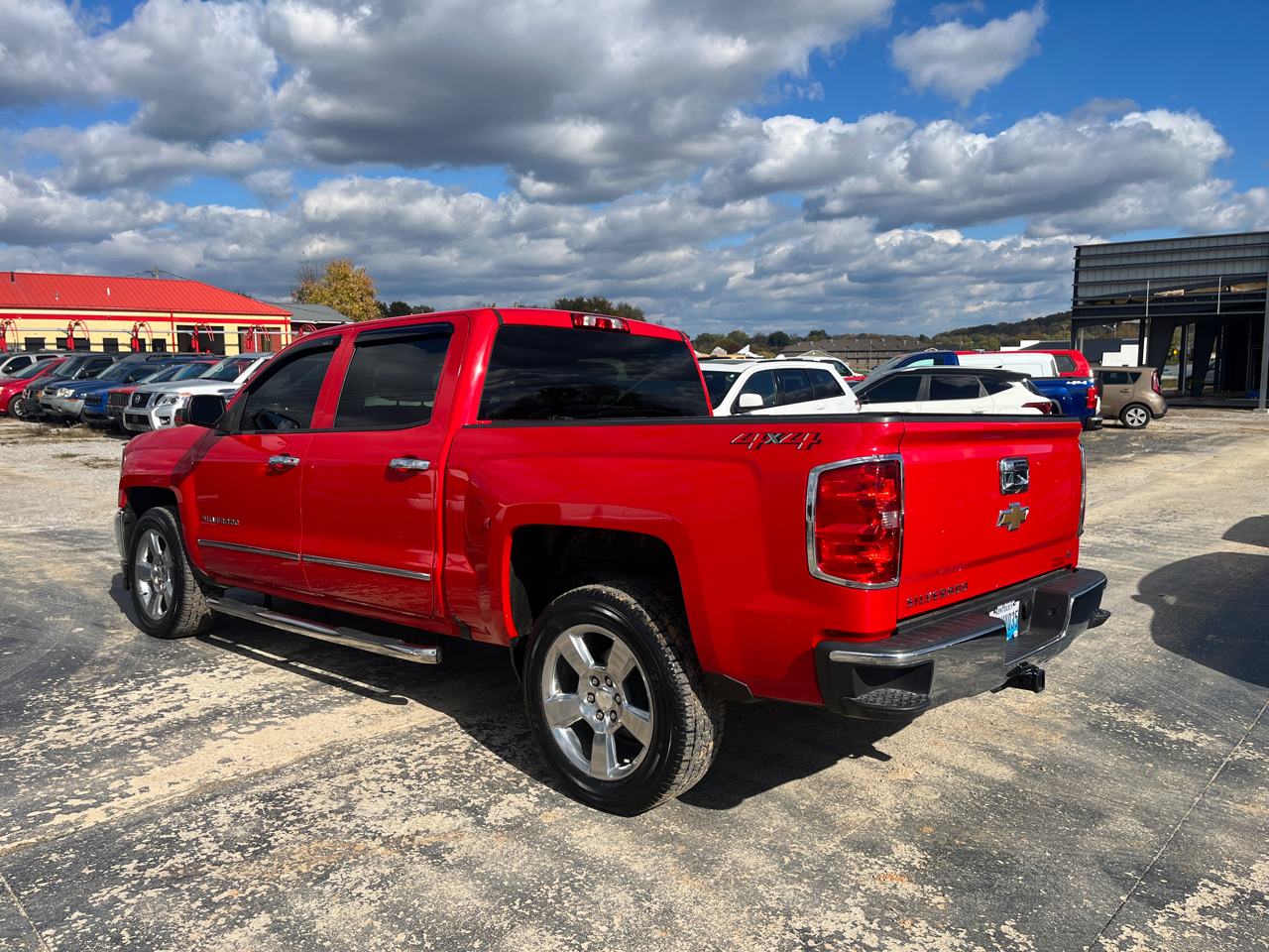 Chevrolet Silverado 1500 4WD Crew Cab 143.5" LT w/1LT 2018 Chevrolet Silverado 1500 4WD Crew Cab 143.5" LT w/1LT 2018
