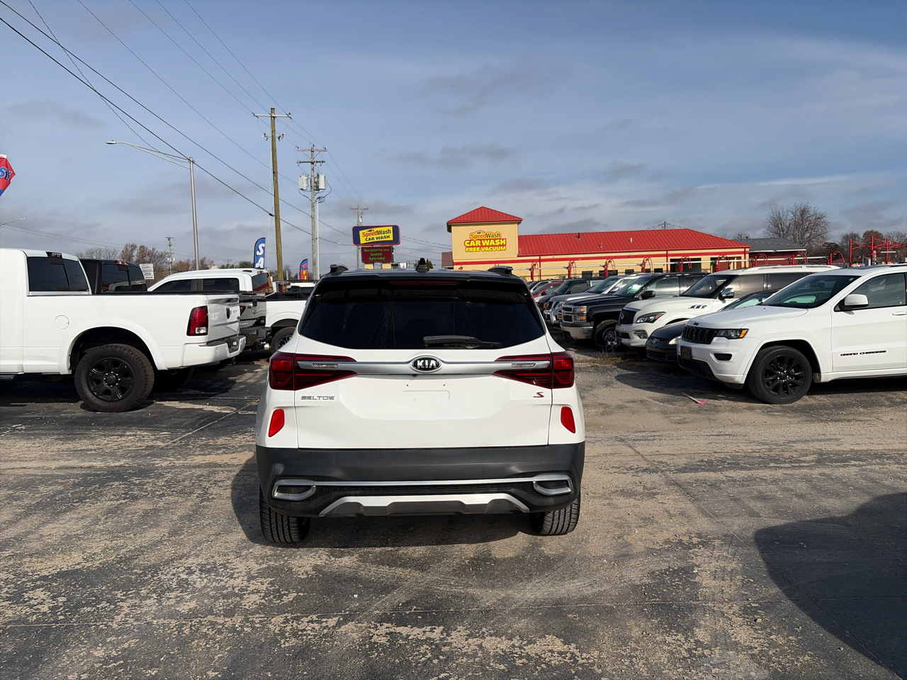 2021 Kia Seltos S photo 2